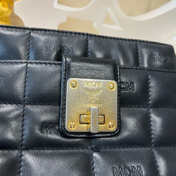 MCM SMALL BLACK QUILTED SHOULDER BAG - Picture 3 of 11